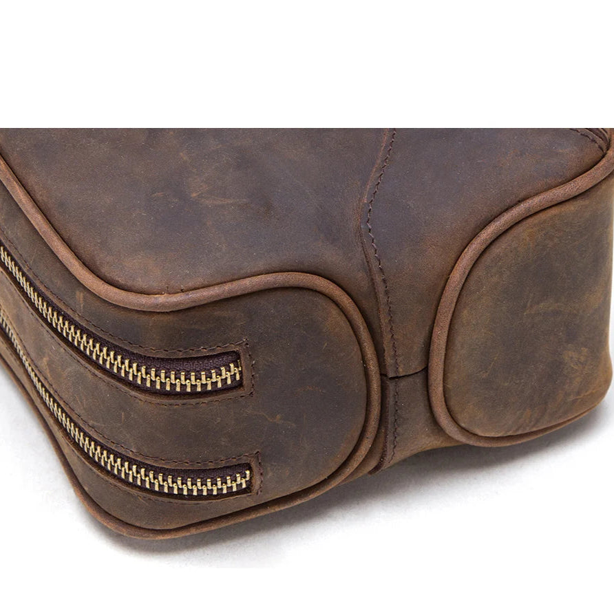 Amblot Minimalist leather toiletry bag