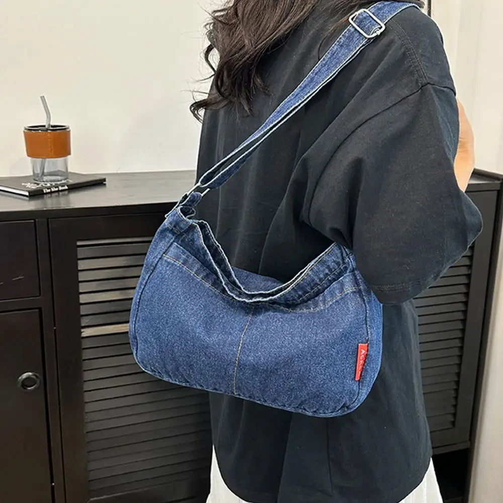 Amblot Modern streetwear denim clutch bag