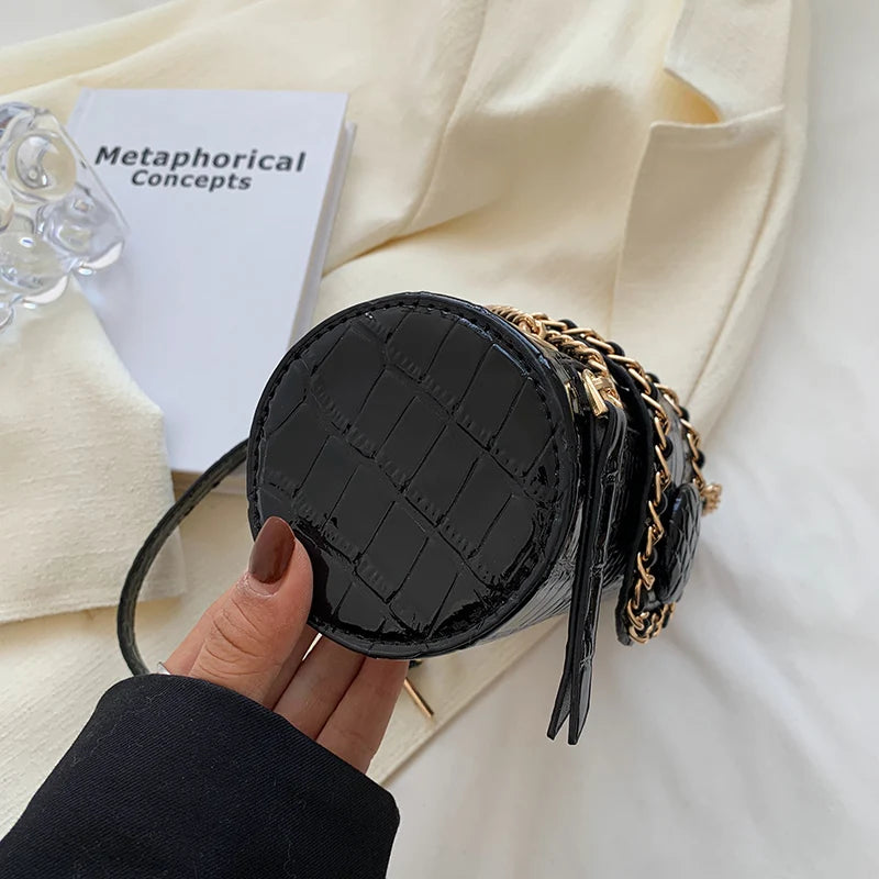 Amblot Petite leather handbag for nights out