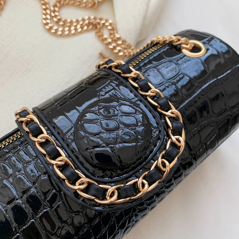 Amblot Petite leather handbag for nights out