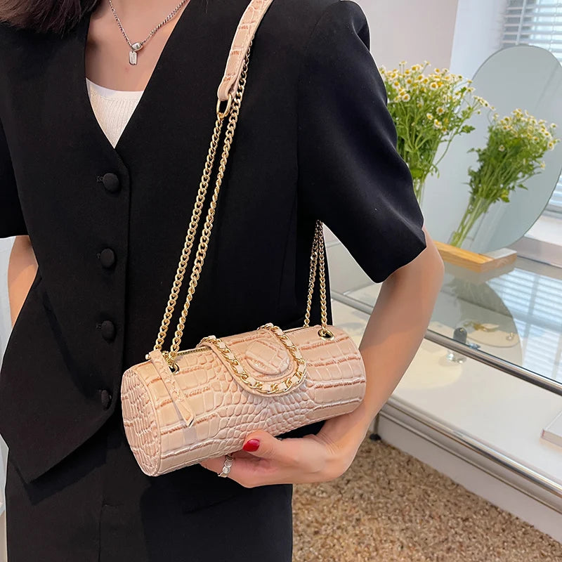 Amblot Petite leather handbag for nights out