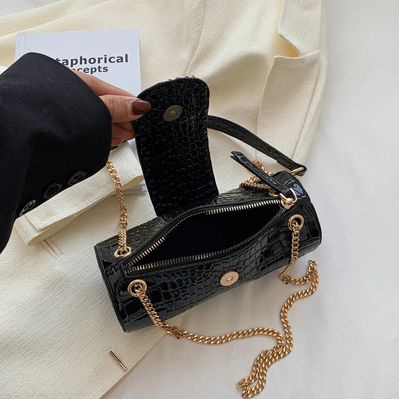 Amblot Petite leather handbag for nights out