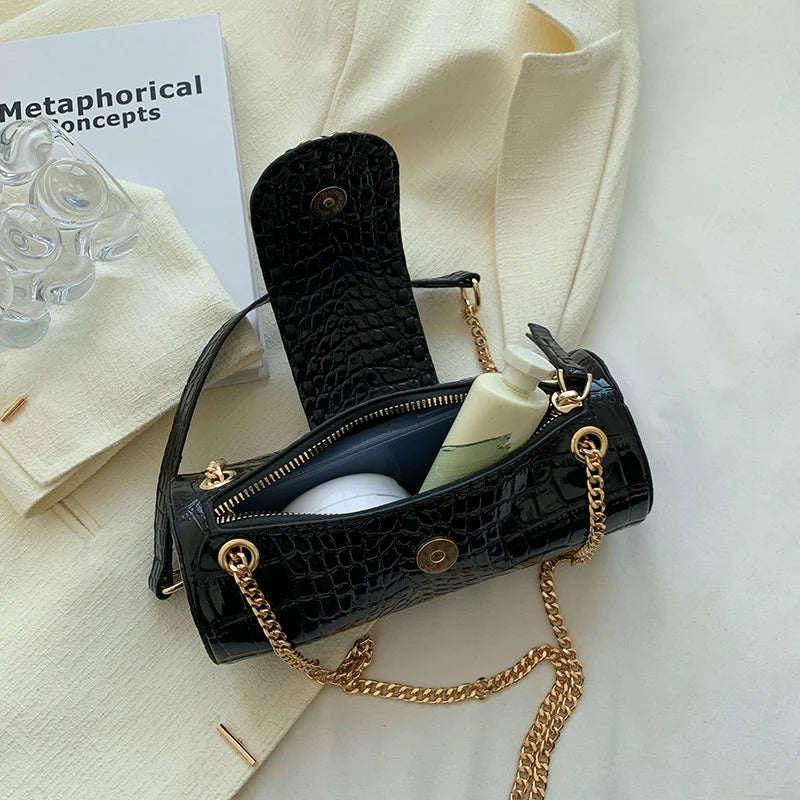 Amblot Petite leather handbag for nights out