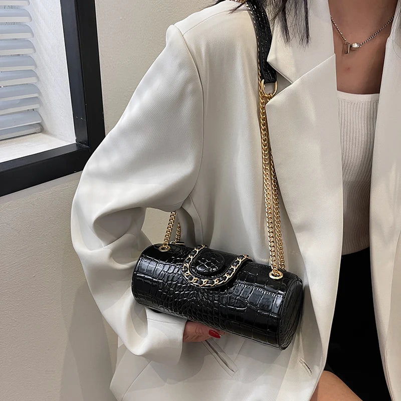 Amblot Petite leather handbag for nights out