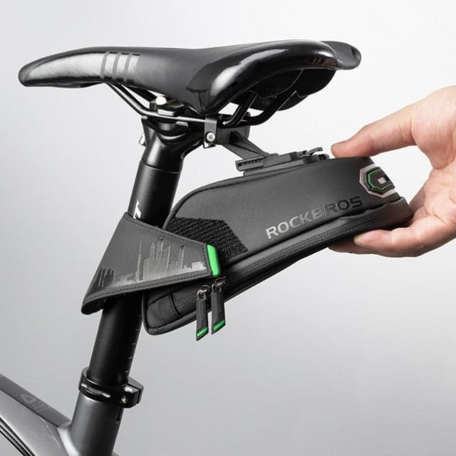 Rear saddle bag for bike