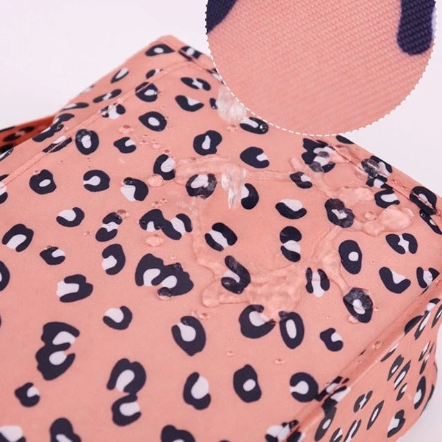 Leopard hanging toiletry bag