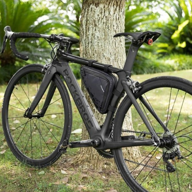 Triangle bike frame bag