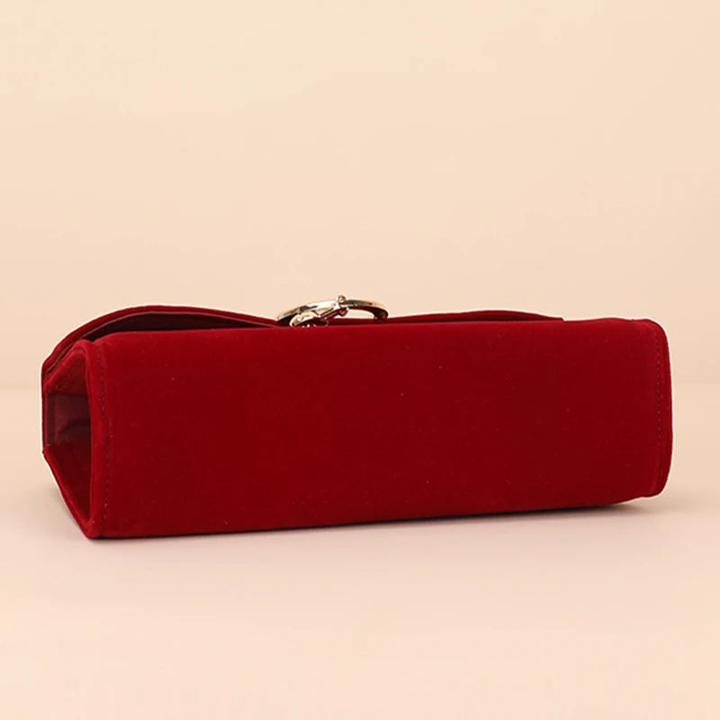 Amblot Red corduroy evening purse