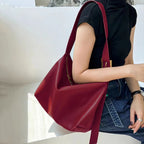 Amblot Red Large shoulder hobo bag