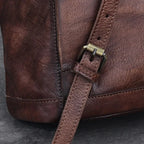 Amblot Retro leather rucksack with drawstring closure