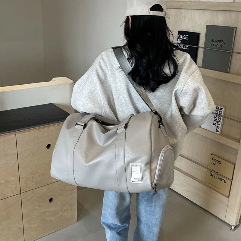Amblot Retro-style leather weekender duffle bag