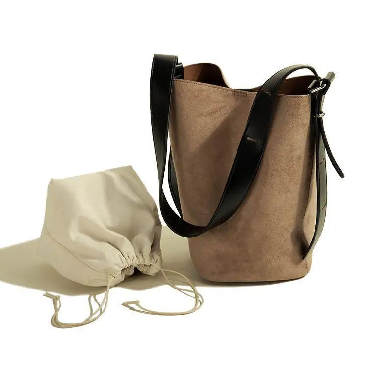 Amblot Retro suede tote bag