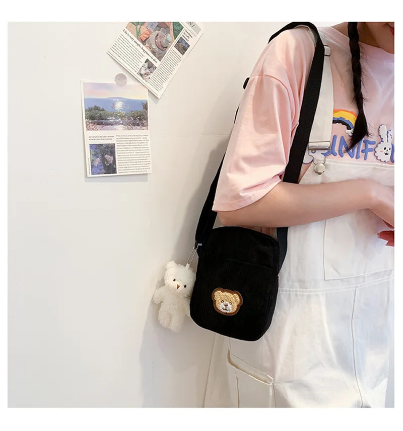 Amblot Small corduroy purse with zipper closure