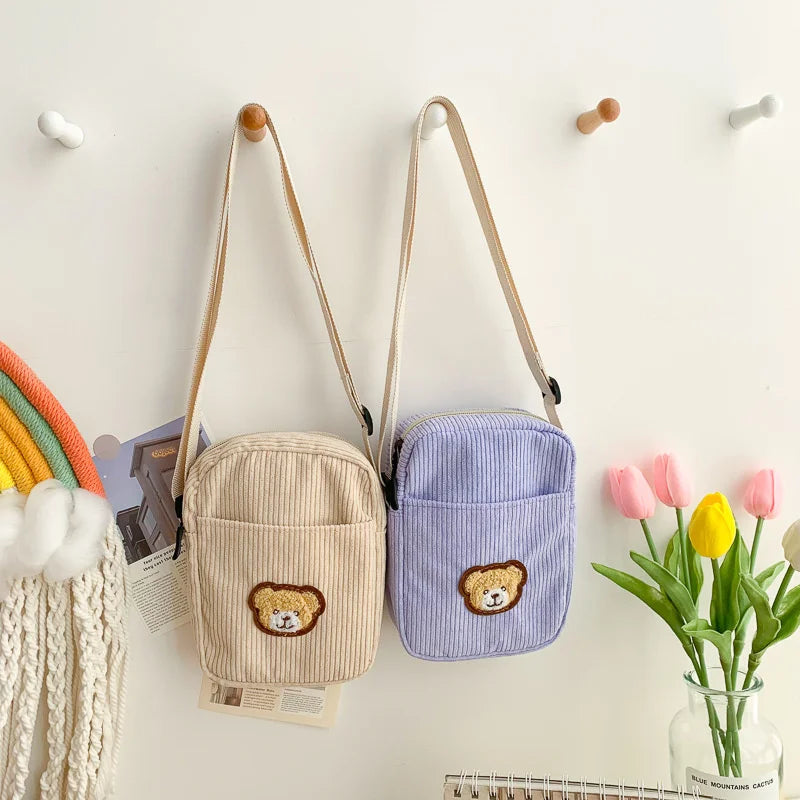Amblot Small corduroy purse with zipper closure