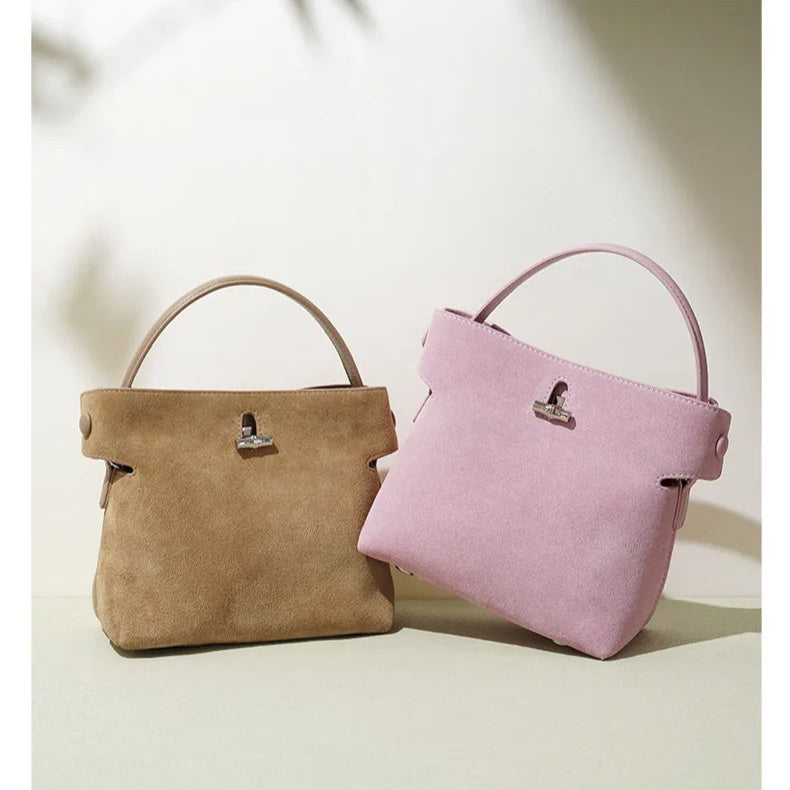 Amblot Small suede purse with clasp
