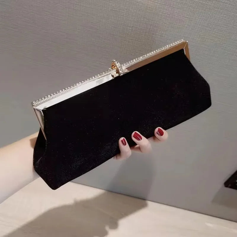 Amblot Soft corduroy clutch bag