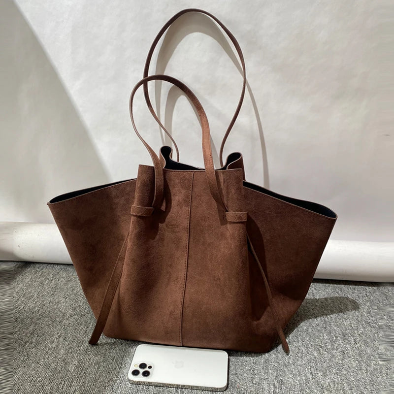 Amblot Soft suede tote bag