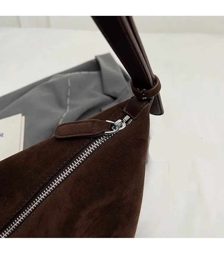 Amblot Spacious suede tote bag