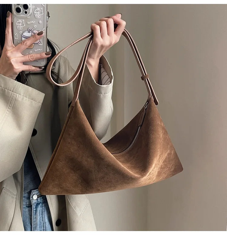 Amblot Spacious suede tote bag