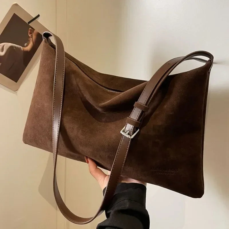 Amblot Spacious suede tote bag