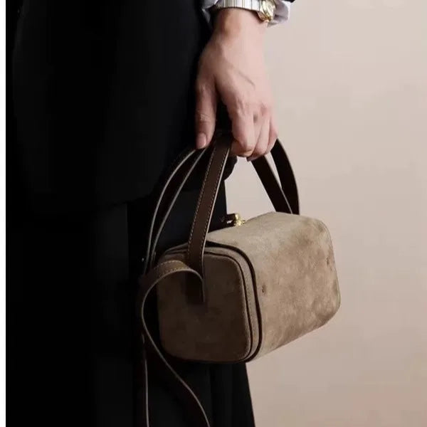 Amblot Suede box purse