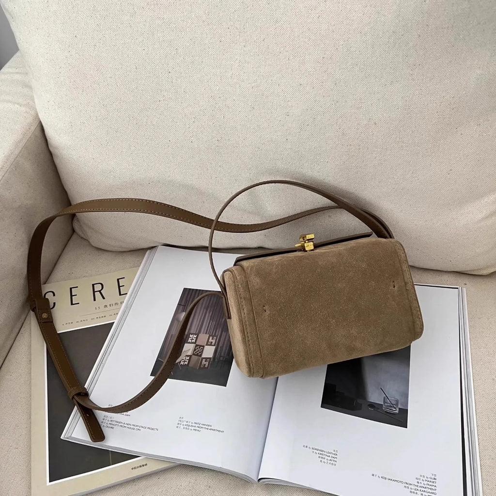 Amblot Suede box purse