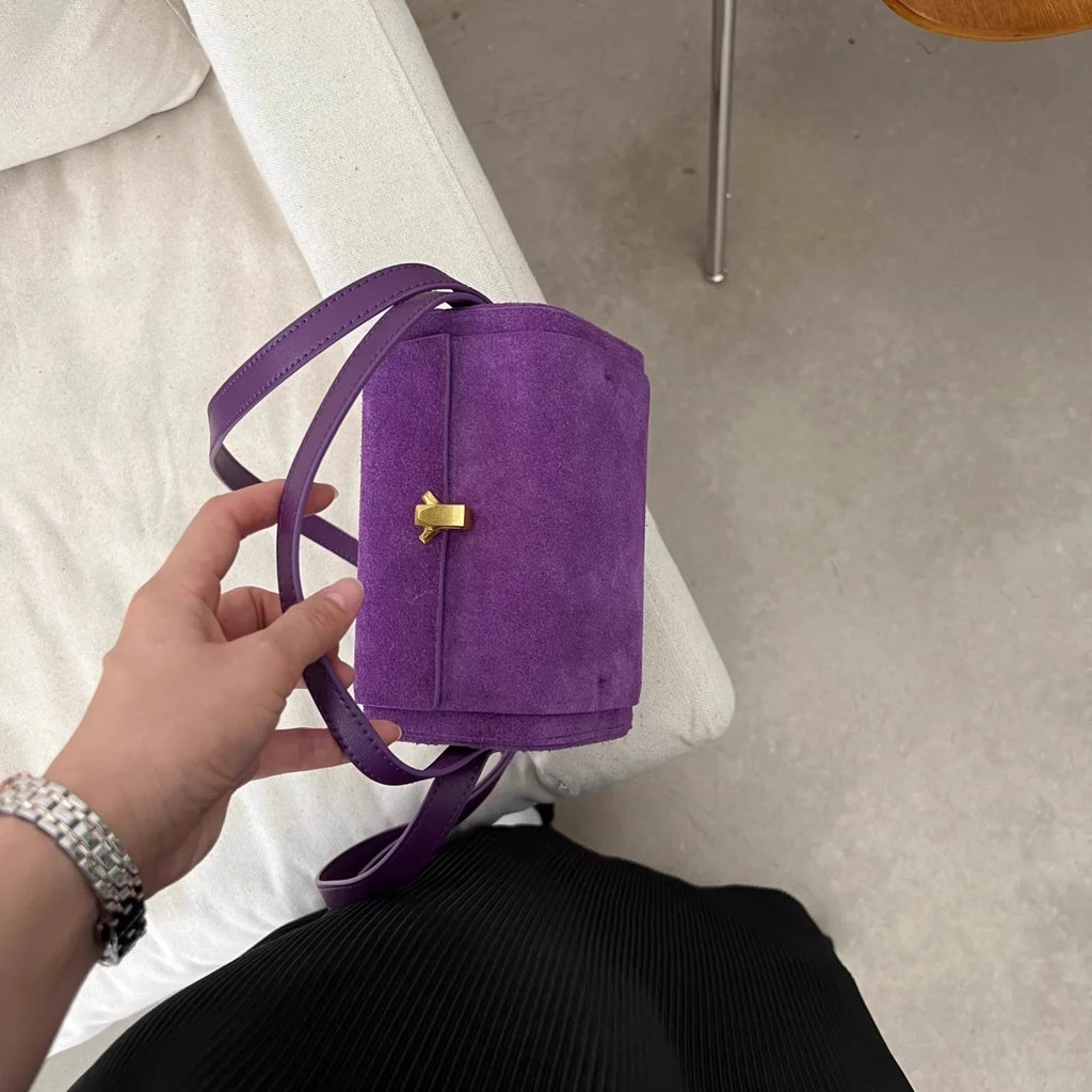 Amblot Suede box purse