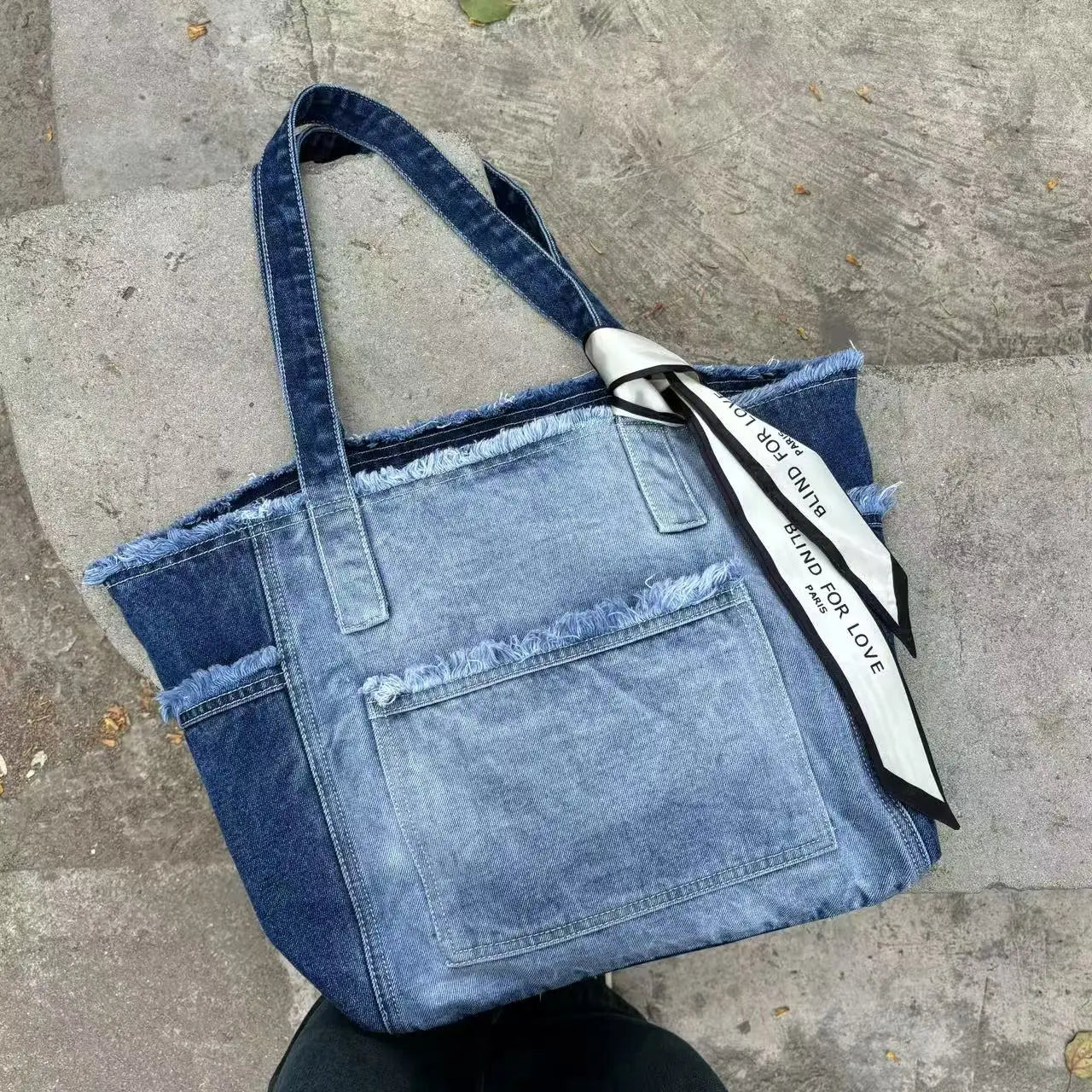 Amblot Two-tone fashion tote bag