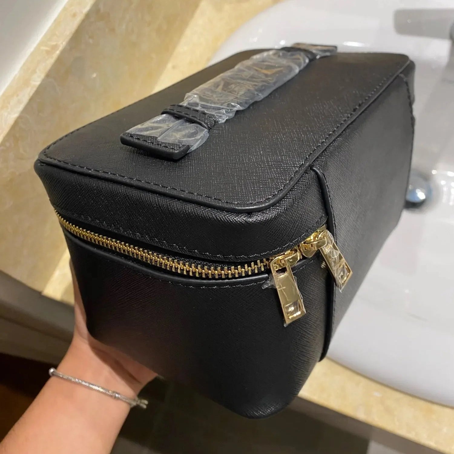 Amblot Vintage leather dopp kit