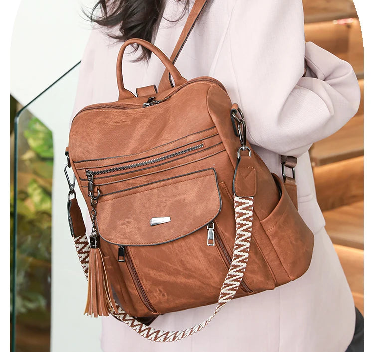 Amblot Vintage leather school knapsack