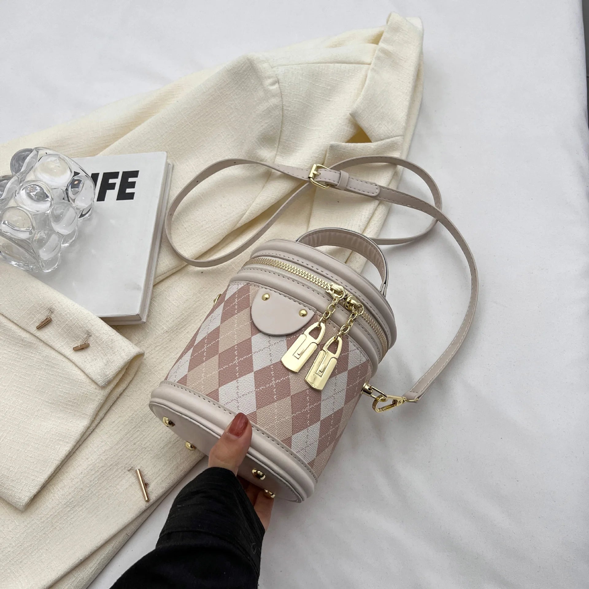Amblot Vintage leather shoulder bag