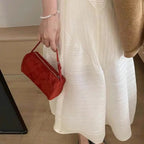 Amblot Vintage-style suede purse