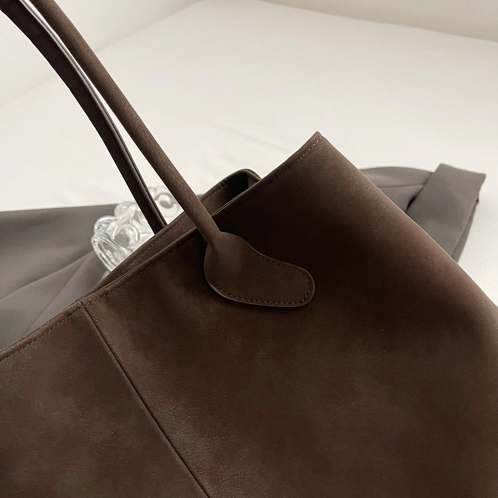 Amblot Weekend suede tote bag