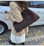 Amblot Weekend suede tote bag
