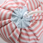 Amblot White cosmetic bag